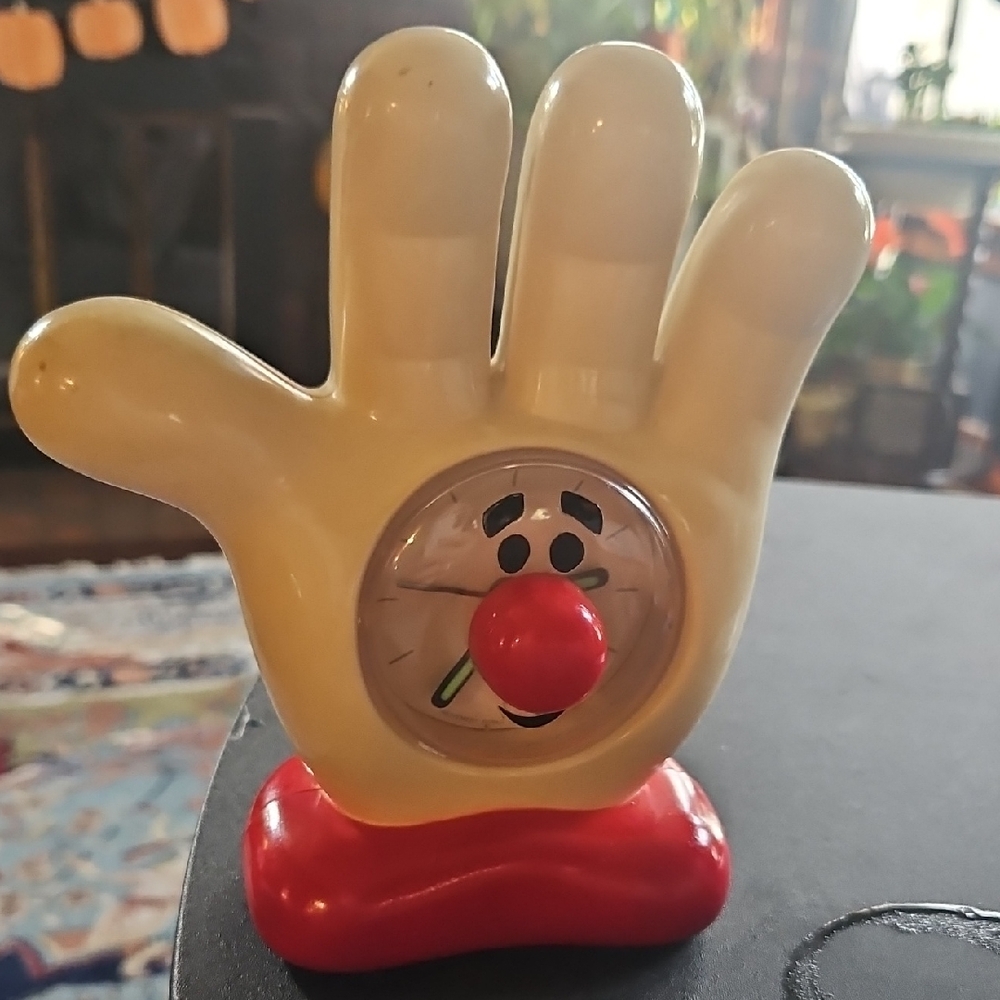 Vintage Helping Hands Clock/alarm Clock.